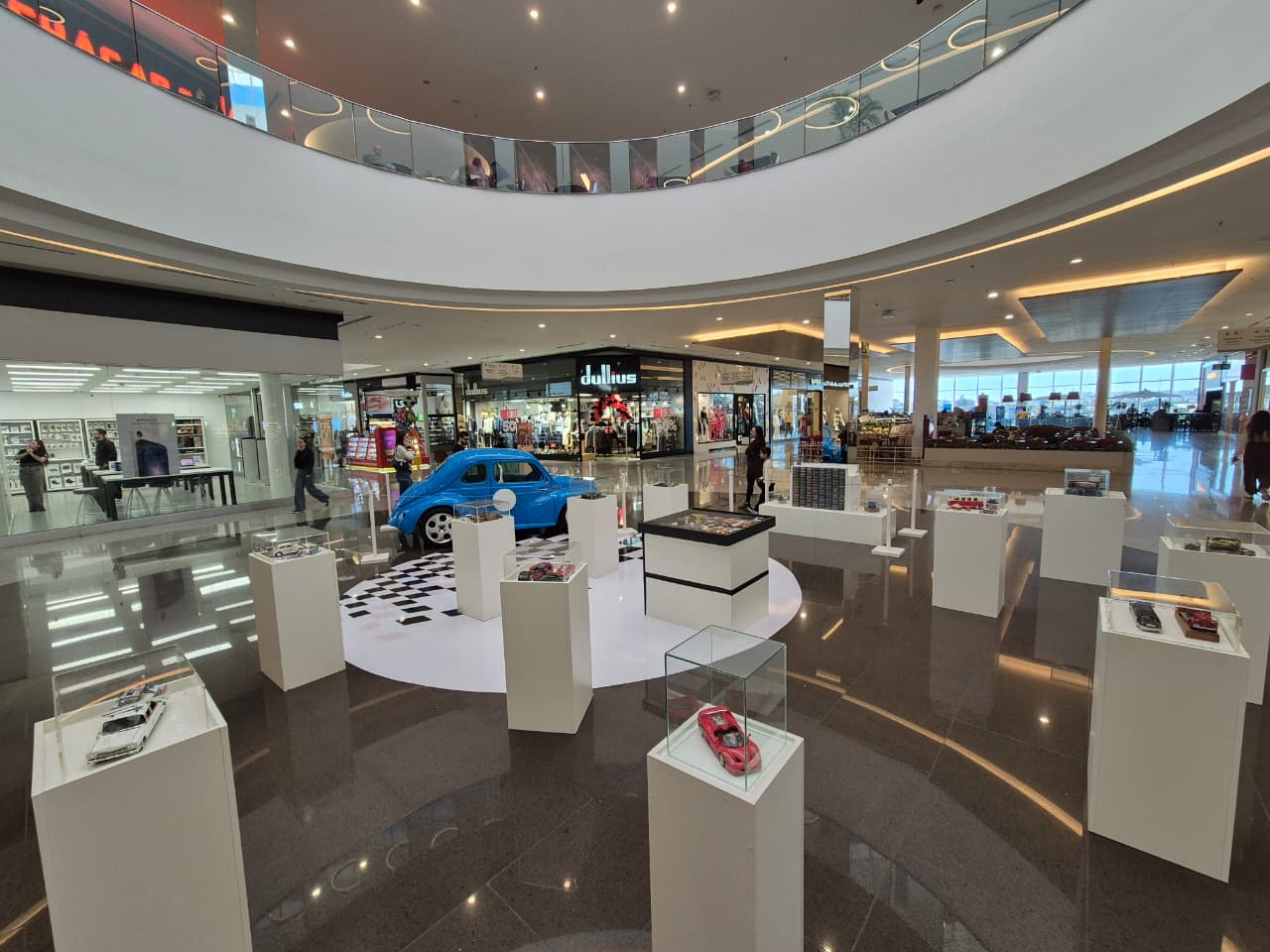 Exposição: A Arte de Colecionar no Passo Fundo Shopping